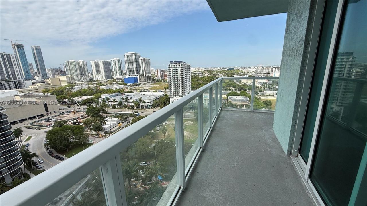 1900 N Bayshore Dr, Unit 1911, Miami, FL 33132 Photo