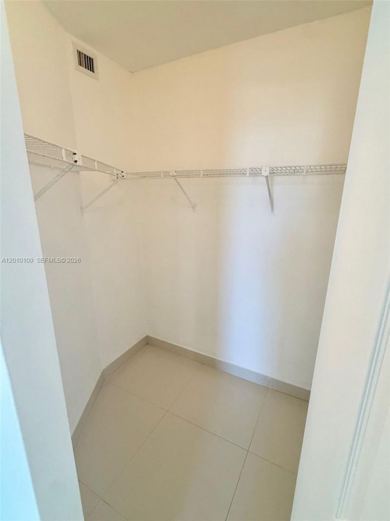 3300 NE 192nd St , Unit 1609, Aventura, FL 33180 Photo