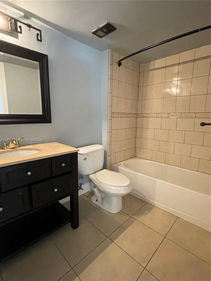 9999 Summerbreeze Dr , Unit 717, Sunrise, FL 33322 Photo