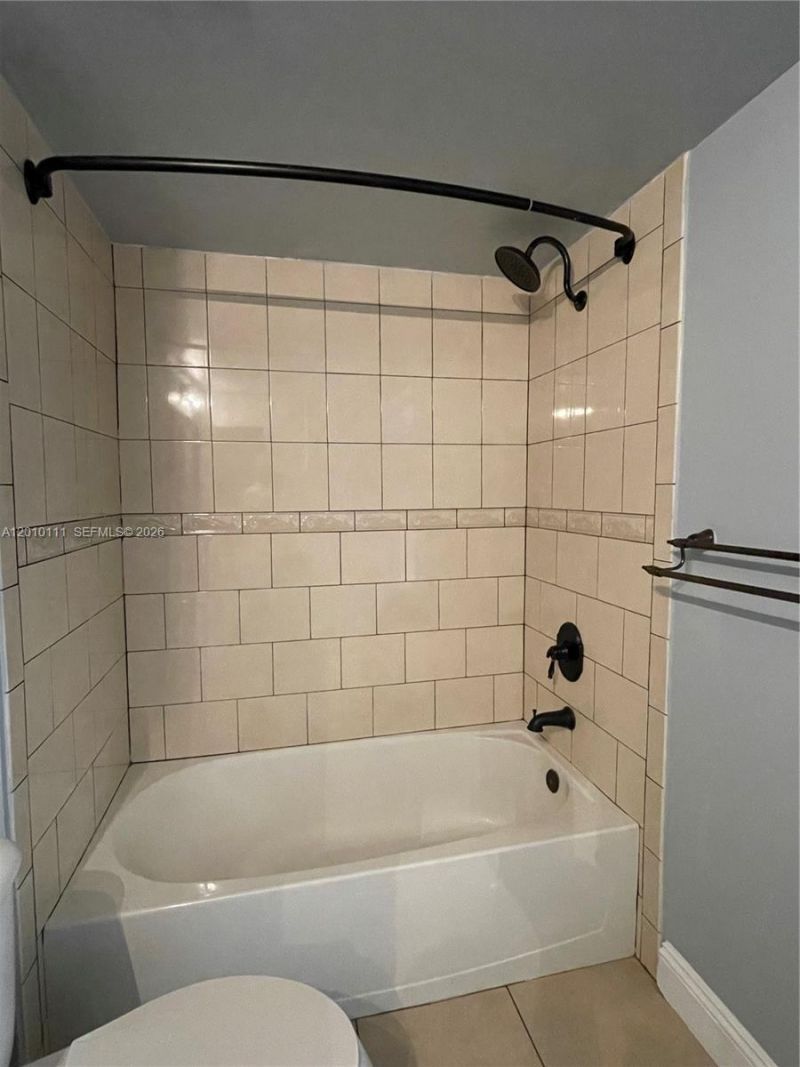 9999 Summerbreeze Dr , Unit 717, Sunrise, FL 33322 Photo