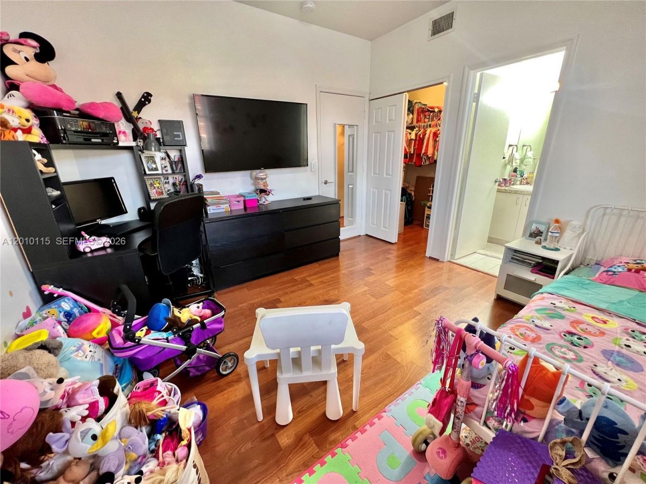 6120 NW 116th Pl , Unit 417, Doral, FL 33178 Photo