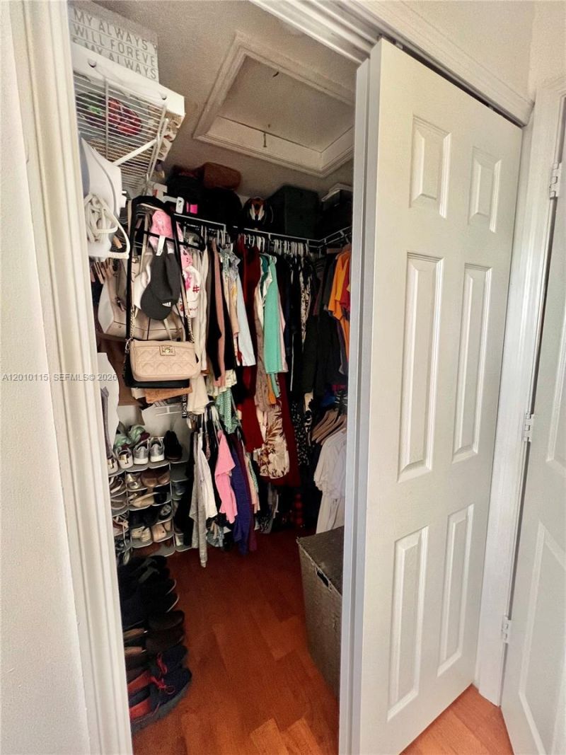 6120 NW 116th Pl , Unit 417, Doral, FL 33178 Photo