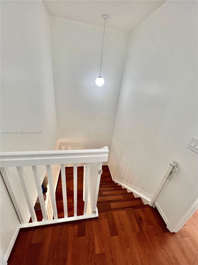 6120 NW 116th Pl , Unit 417, Doral, FL 33178 Photo