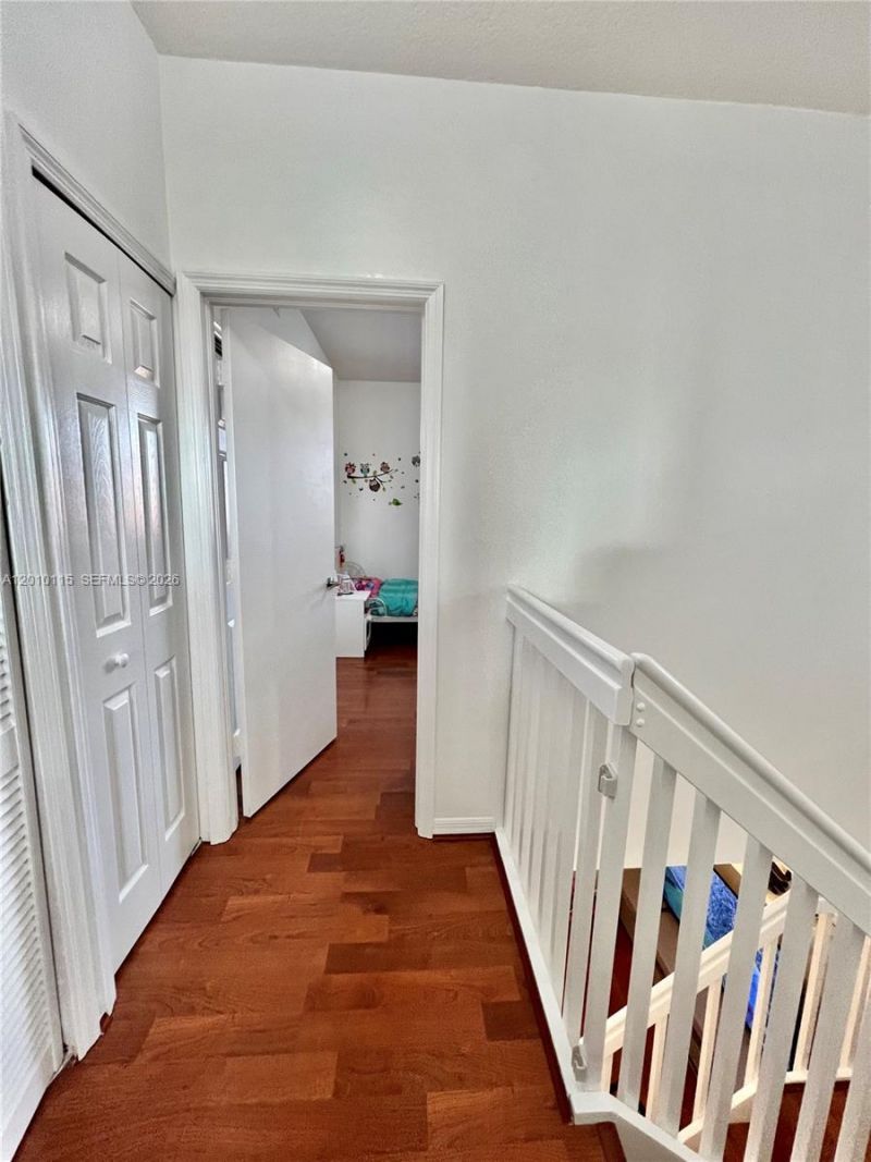 6120 NW 116th Pl , Unit 417, Doral, FL 33178 Photo