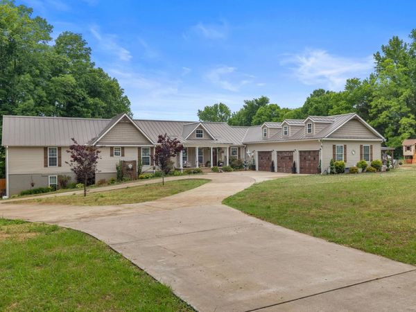 751 Co Rd 51, Rogersville, AL 35652
