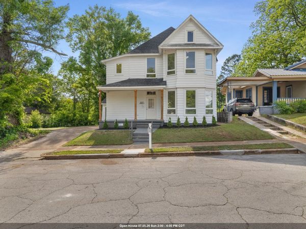 607 Raleigh Ave, Sheffield, AL 35660