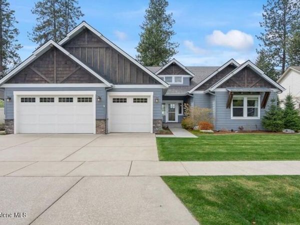 2240 E THOMAS HILL DR, Coeur d'Alene, ID 83815