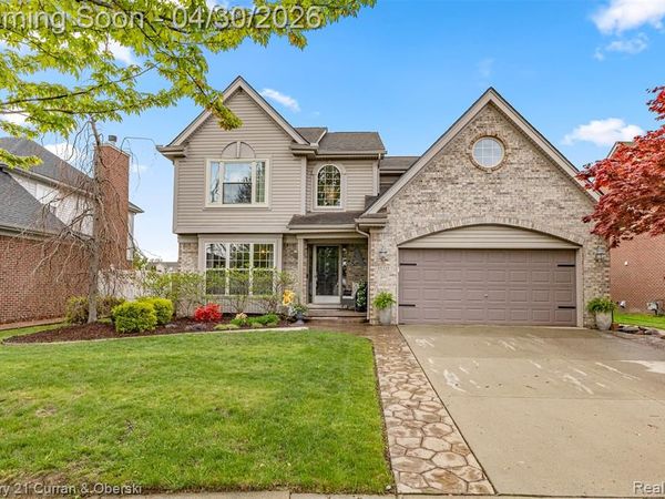 15225 Heatherwood, Southgate, MI 48195