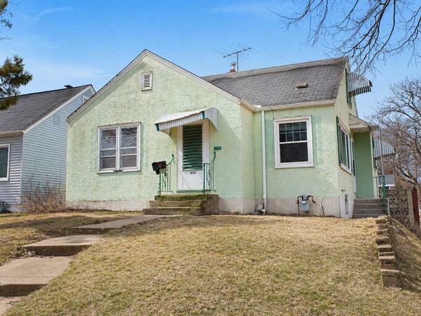 1660 Beech Street, Saint Paul, MN 55106
