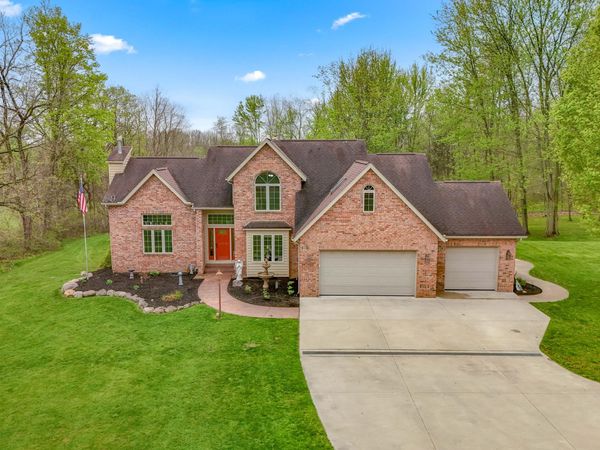 245 W Girard Road, Union City, MI 49094