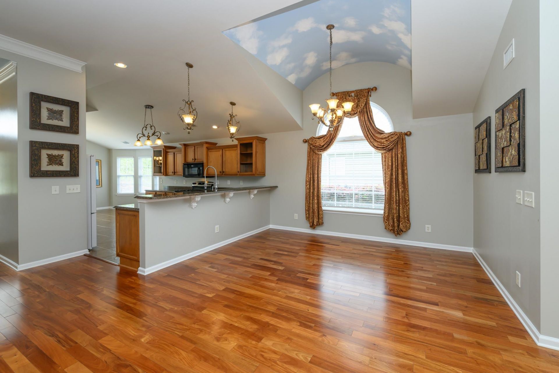 195 Sutter Dr.  Photo 16