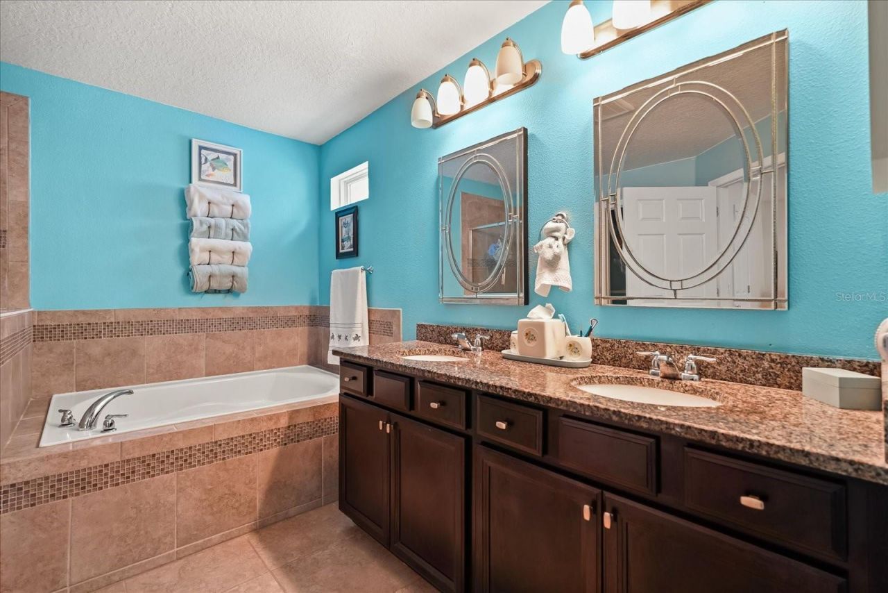 617 Marsh Reed Drive , Winter Garden, FL 34787 Photo