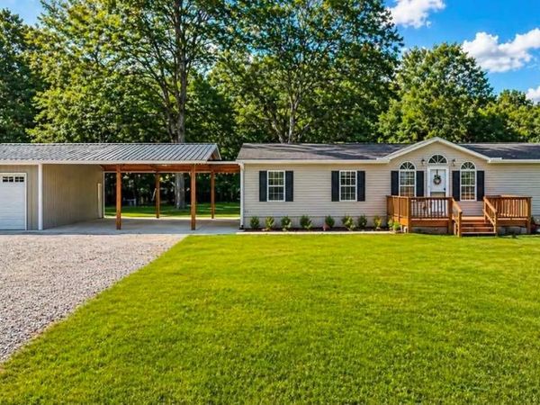 13250 NW 160TH AVENUE , MORRISTON, FL 32668