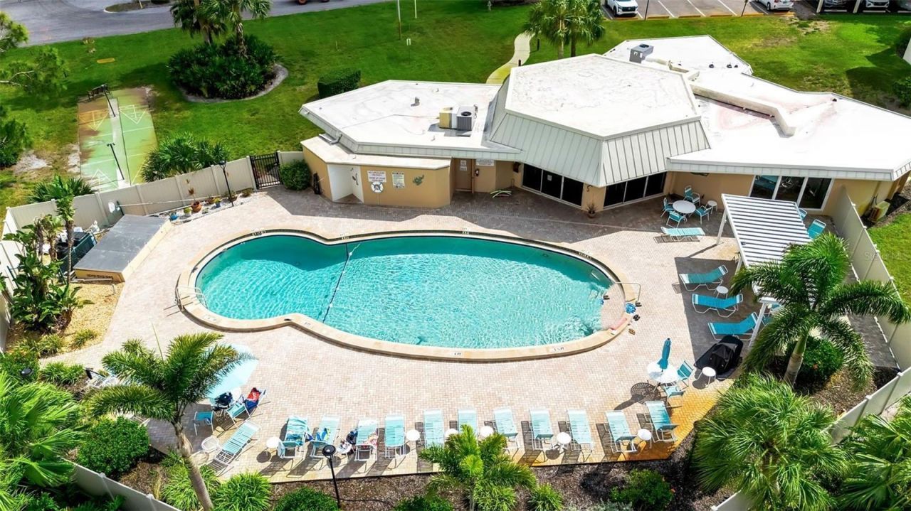 4210 Ironwood Circle, Unit 403J, Bradenton, FL 34209 Photo