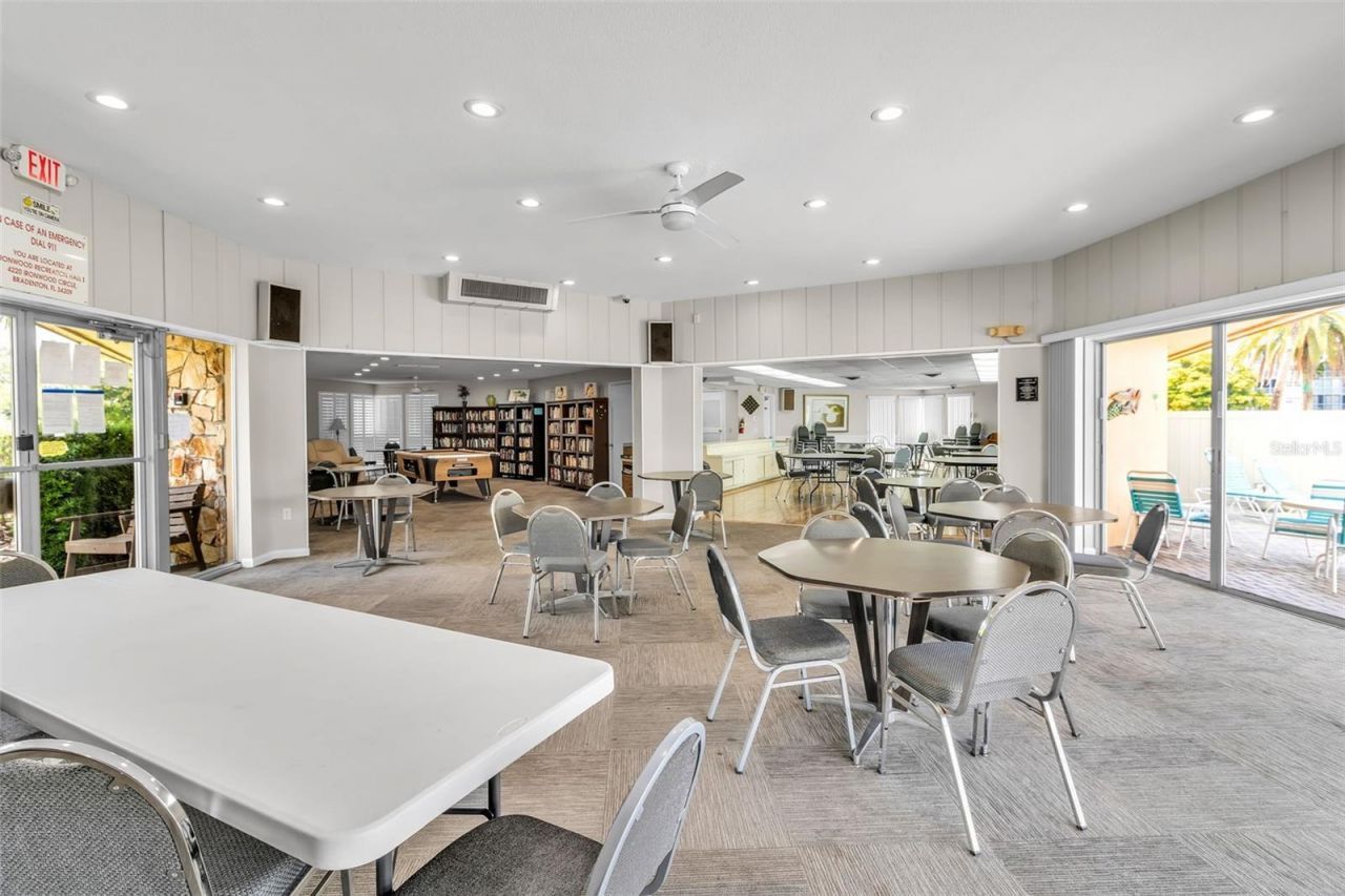 4210 Ironwood Circle, Unit 403J, Bradenton, FL 34209 Photo