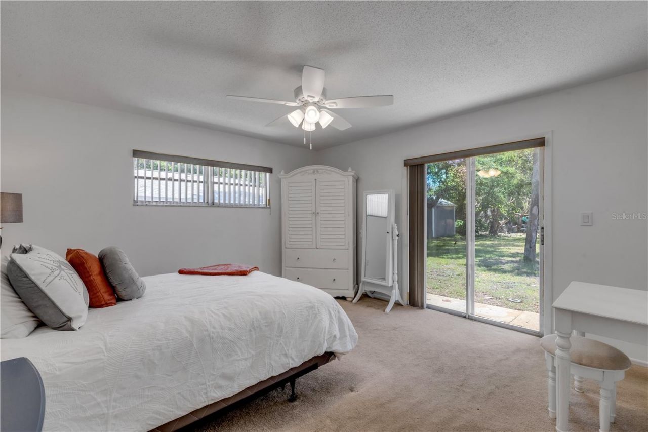 797 E 9th Avenue, New Smyrna Beach, FL 32169 Photo