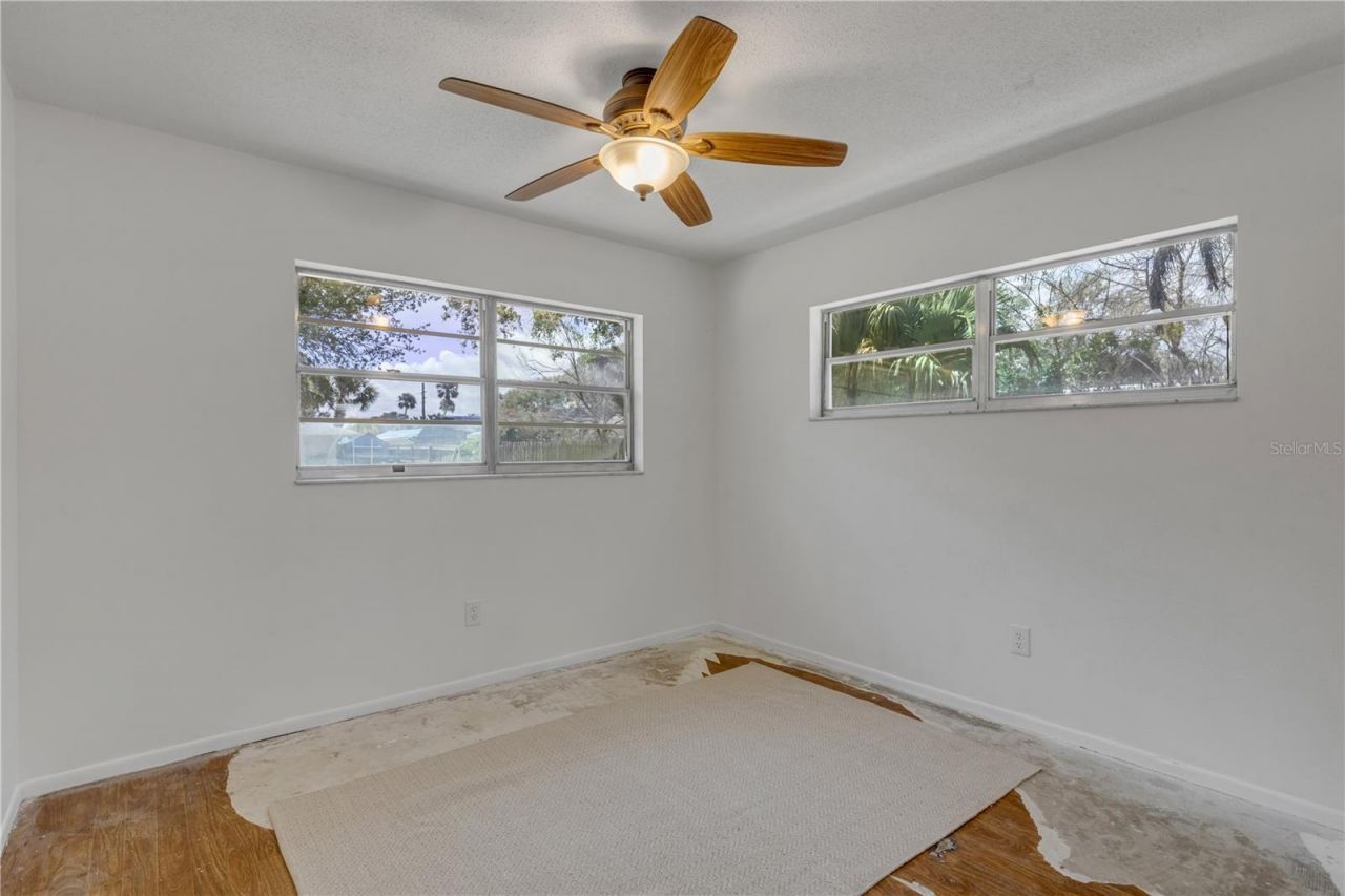 797 E 9th Avenue, New Smyrna Beach, FL 32169 Photo