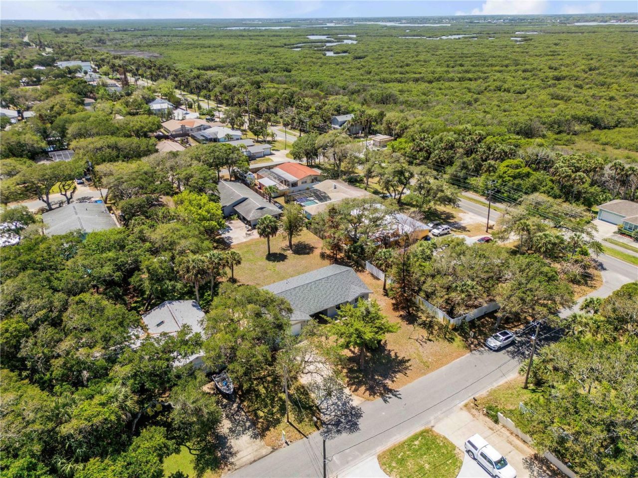 797 E 9th Avenue, New Smyrna Beach, FL 32169 Photo