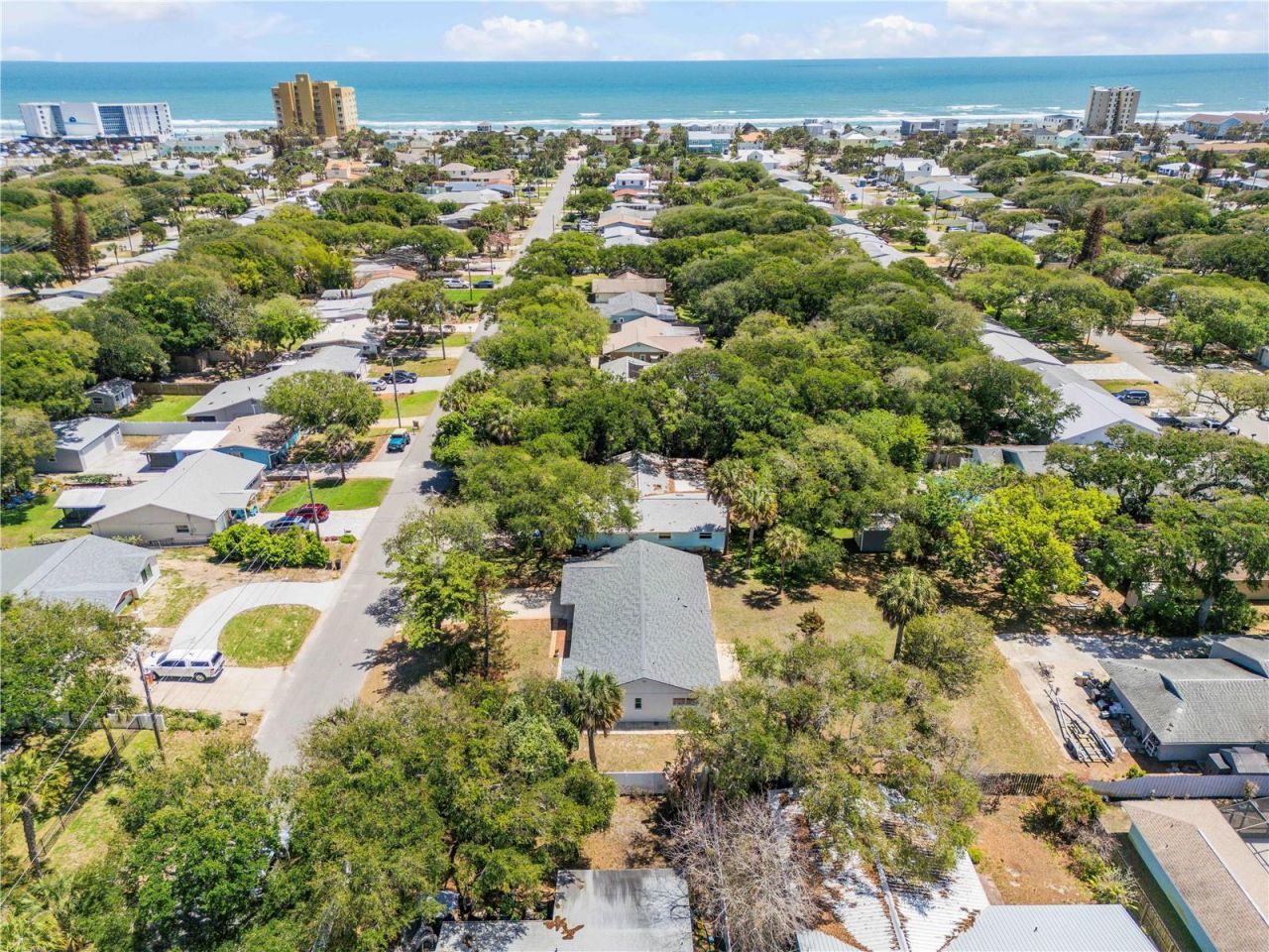 797 E 9th Avenue, New Smyrna Beach, FL 32169 Photo