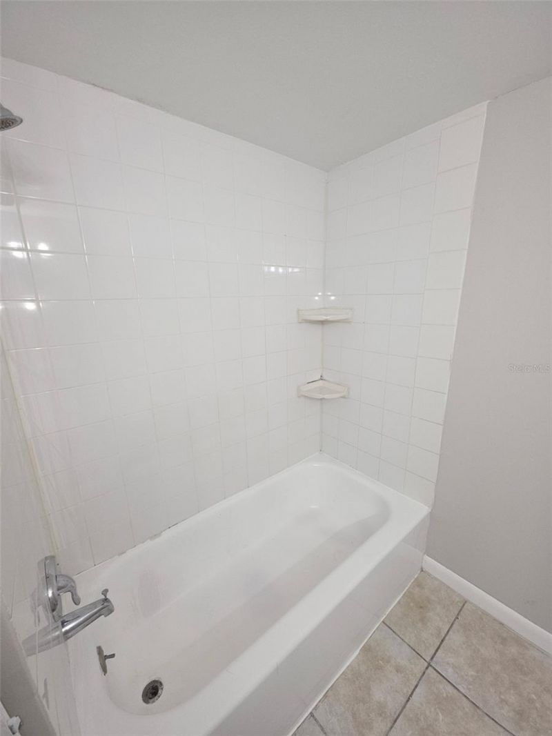 921 W Oak Ridge Road , Unit C, Orlando, FL 32809 Photo