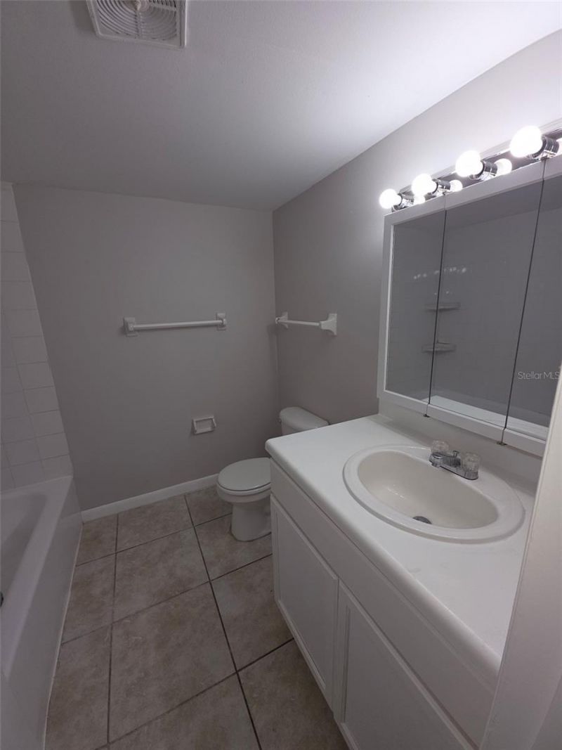 921 W Oak Ridge Road , Unit C, Orlando, FL 32809 Photo