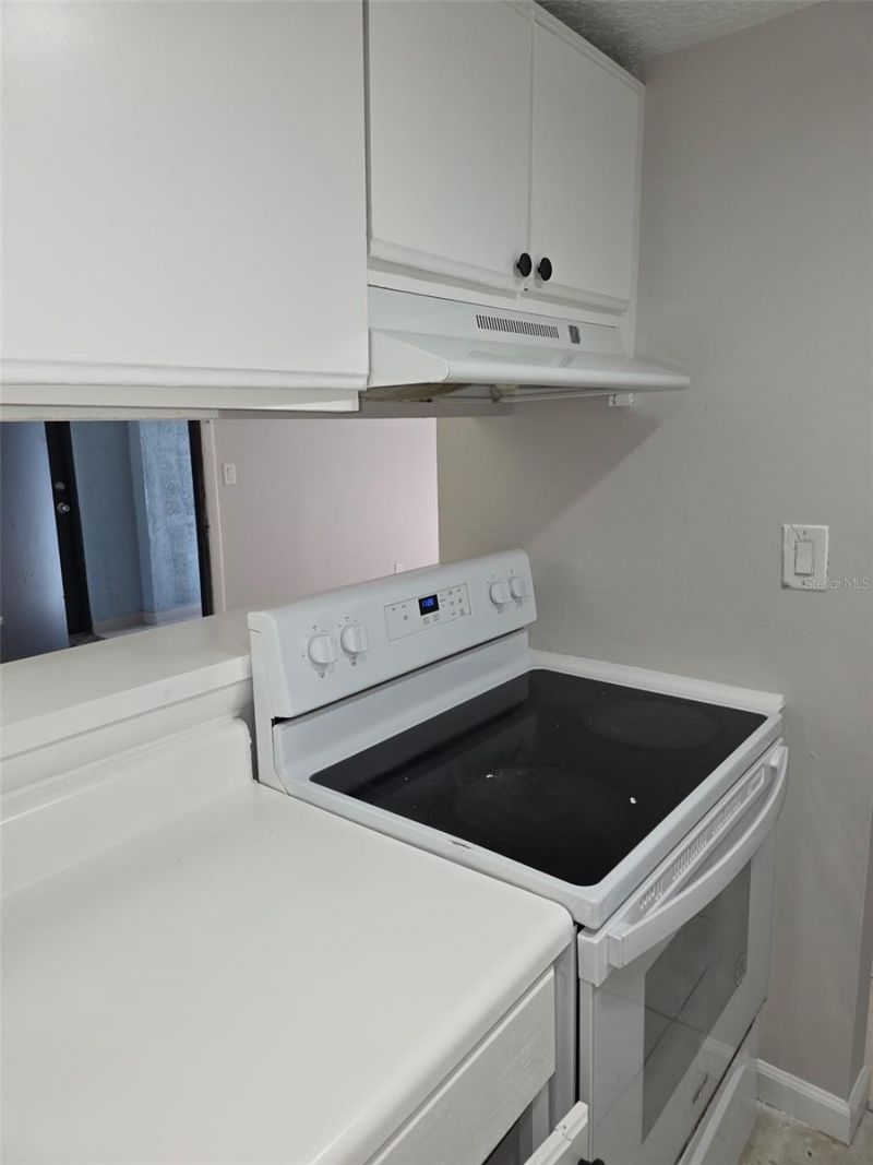 921 W Oak Ridge Road , Unit C, Orlando, FL 32809 Photo