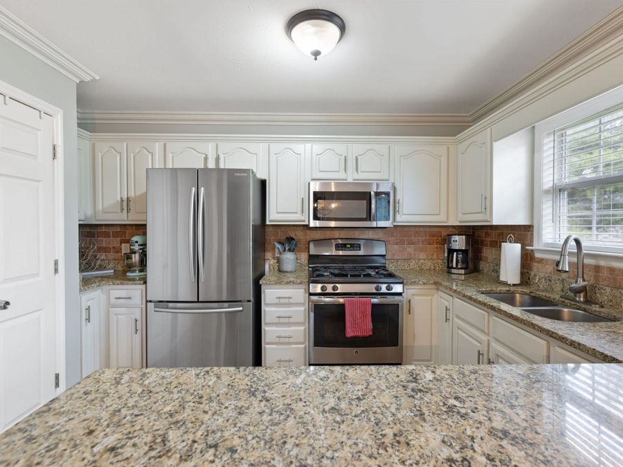 Property Image 28