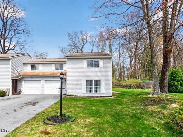 25A Woodcliffe Drive, Clifton Park, NY 12065