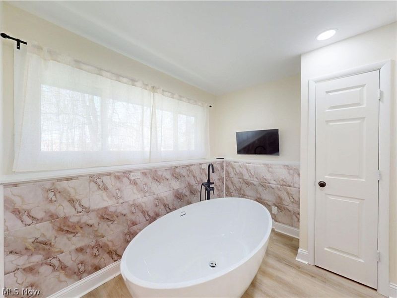 738 Edgewood Road , Richmond Heights, OH 44143 Photo 17