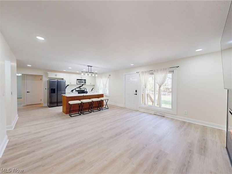 738 Edgewood Road , Richmond Heights, OH 44143 Photo 6