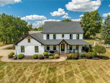 11121 Geib Avenue NE, Hartville, OH 44632