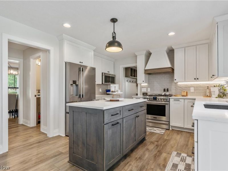 11121 Geib Avenue NE, Hartville, OH 44632 Photo 9