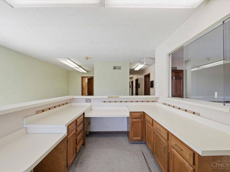 136 N Breiel Boulevard, Middletown, OH 45042 Photo 12