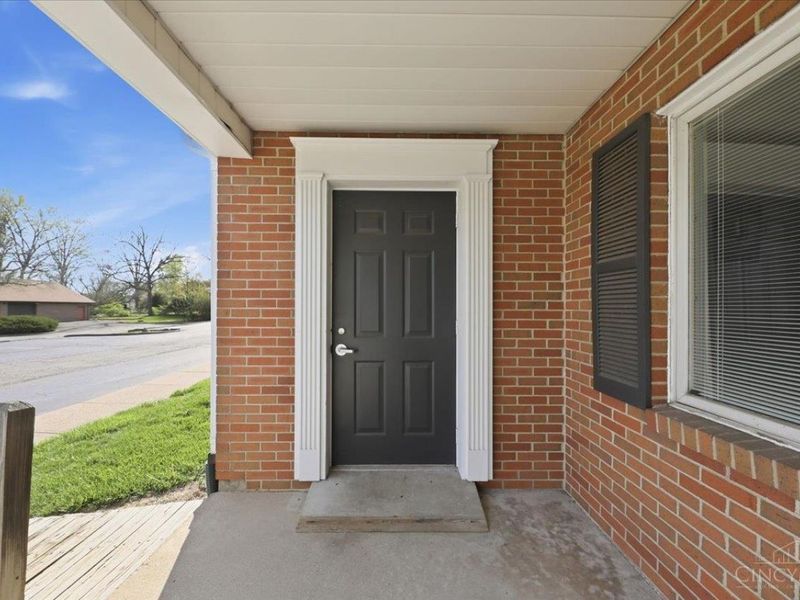 136 N Breiel Boulevard, Middletown, OH 45042 Photo 7