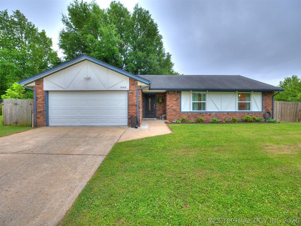 10008 E 33rd Place , Tulsa, OK 74146