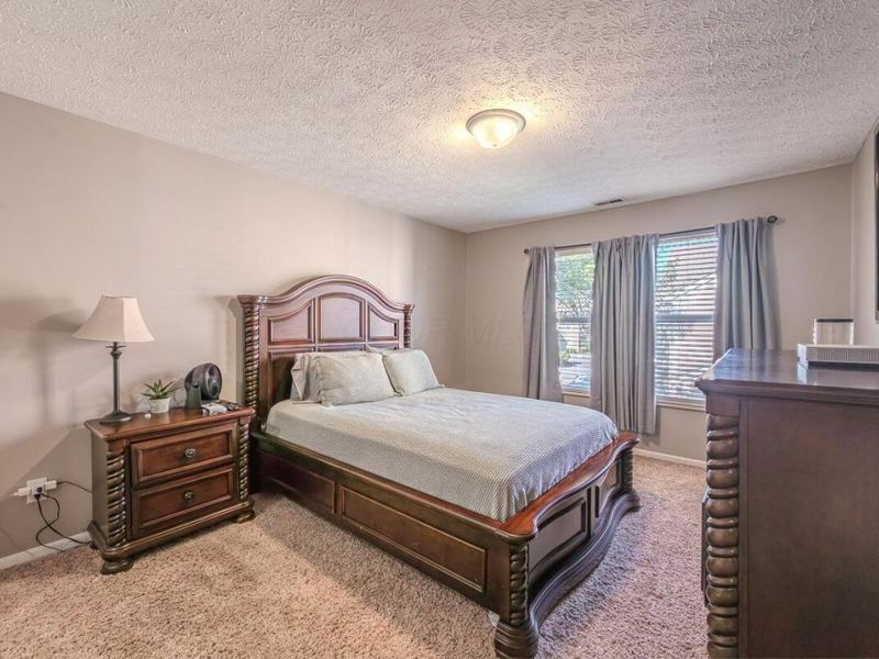 3430 Fishinger Mill Drive , Hilliard, OH 43026 Photo 15