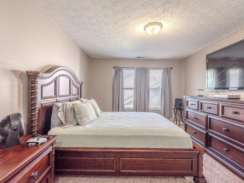 3430 Fishinger Mill Drive , Hilliard, OH 43026 Photo 17