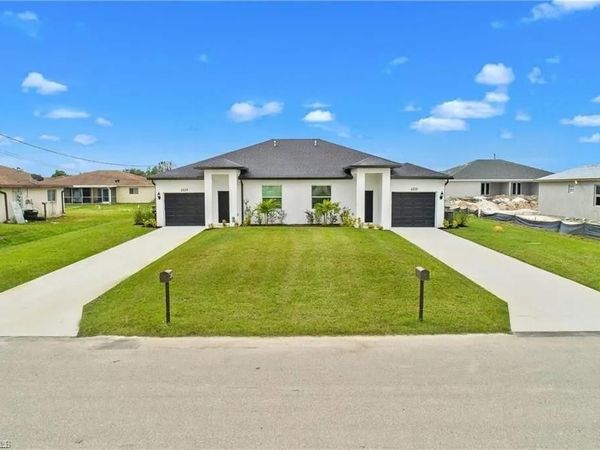 724/726 GRETCHEN AVE S, LEHIGH ACRES, FL 33973