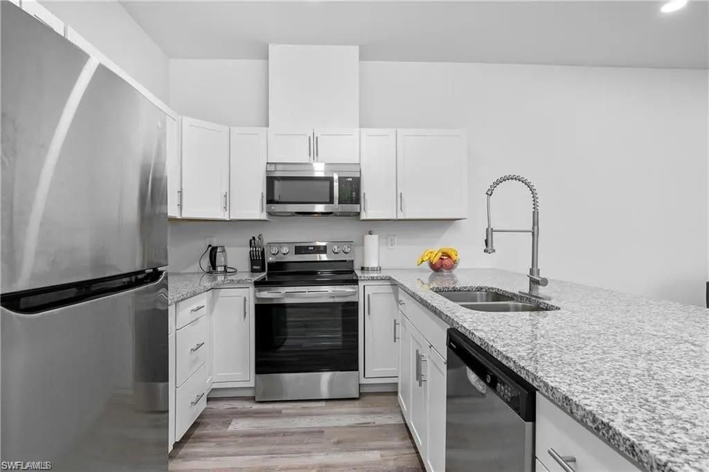 724/726 Gretchen Ave S, Lehigh Acres, FL 33973 Photo