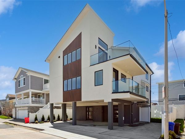 27A Kerrigan Street , Long Beach, NY 11561