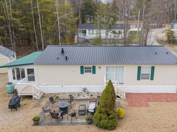 29 Edge O Lake Drive, Tuftonboro, NH 03853