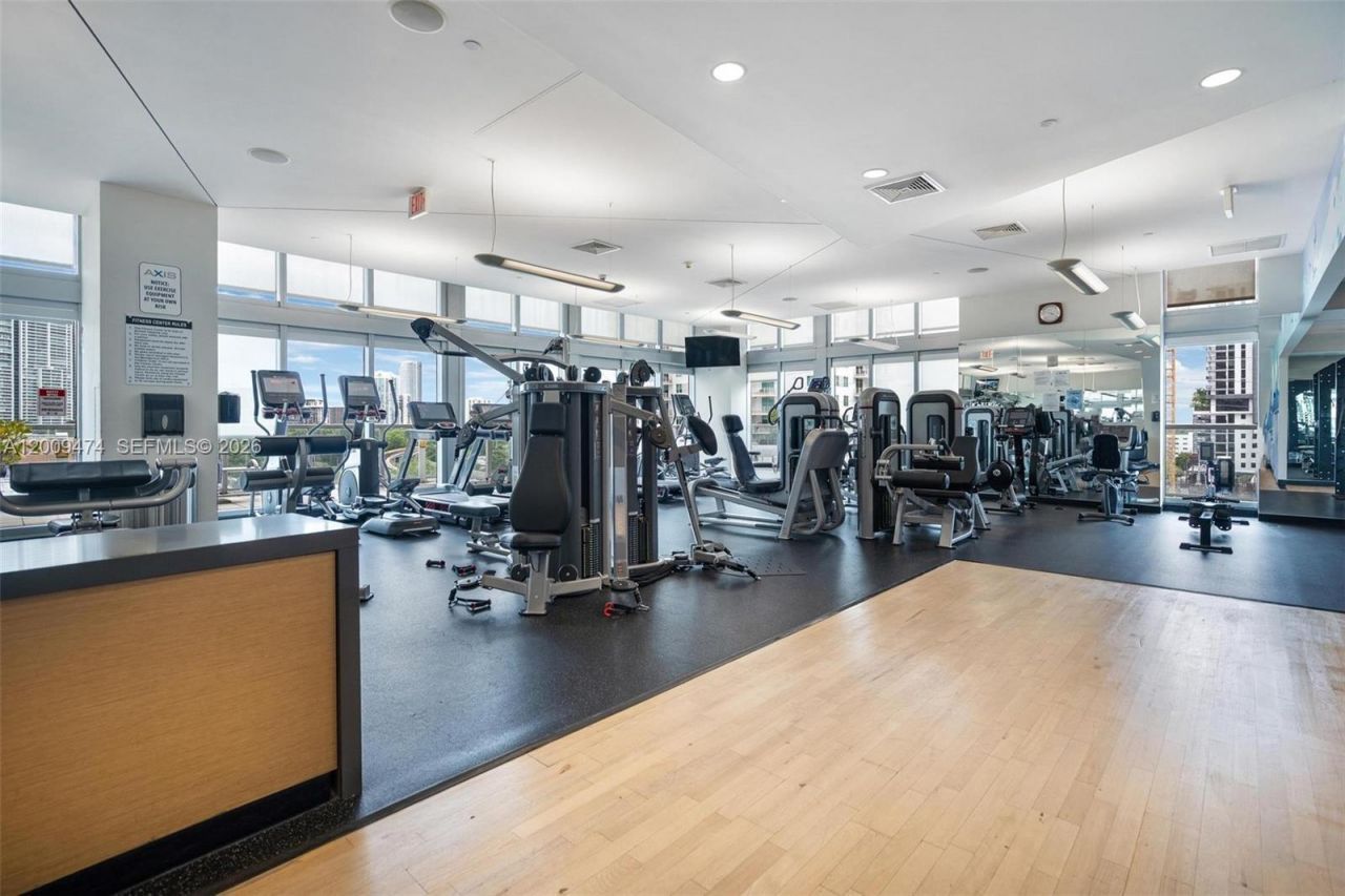 79 SW 12th St , Unit 2908-S, Miami, FL 33130 Photo