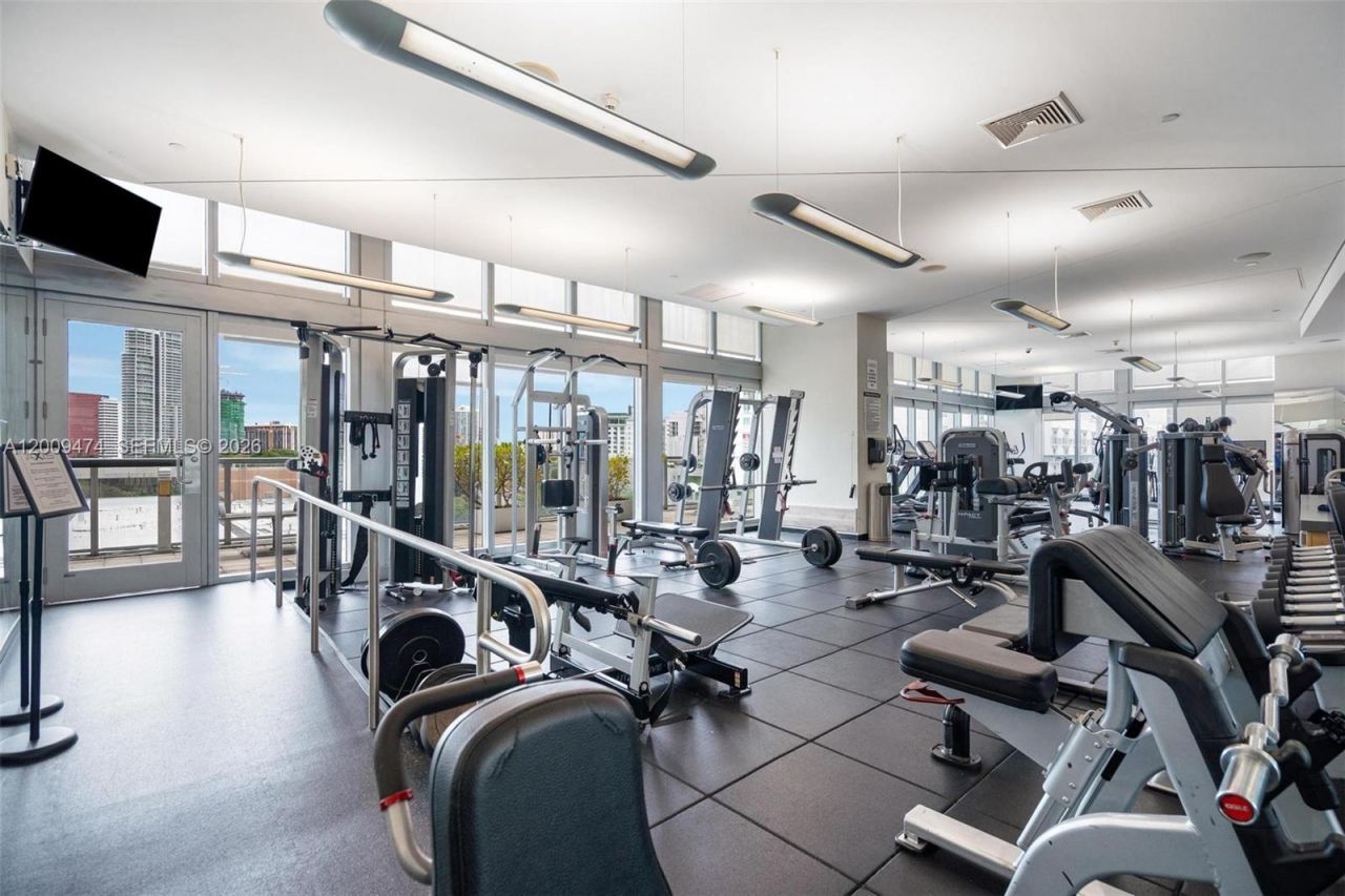 79 SW 12th St , Unit 2908-S, Miami, FL 33130 Photo