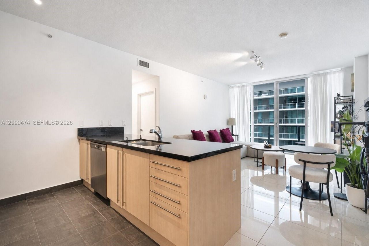 79 SW 12th St , Unit 2908-S, Miami, FL 33130 Photo