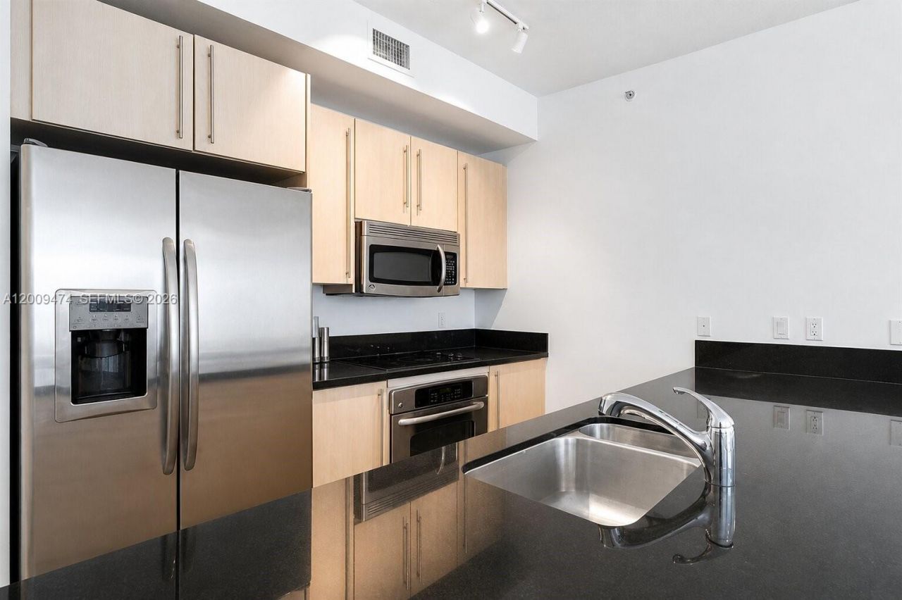 79 SW 12th St , Unit 2908-S, Miami, FL 33130 Photo