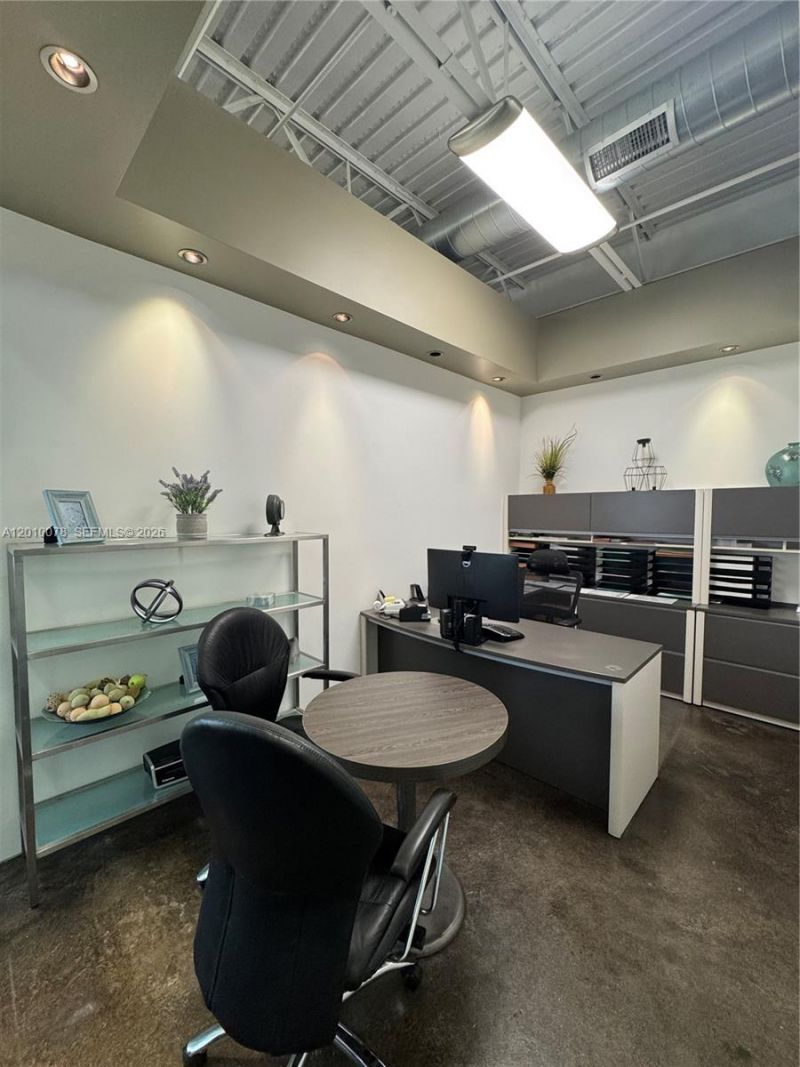 625 NW 121st St , North Miami, FL 33168 Photo