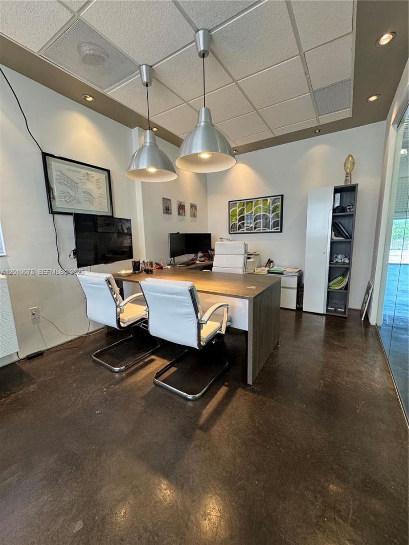 625 NW 121st St , North Miami, FL 33168 Photo