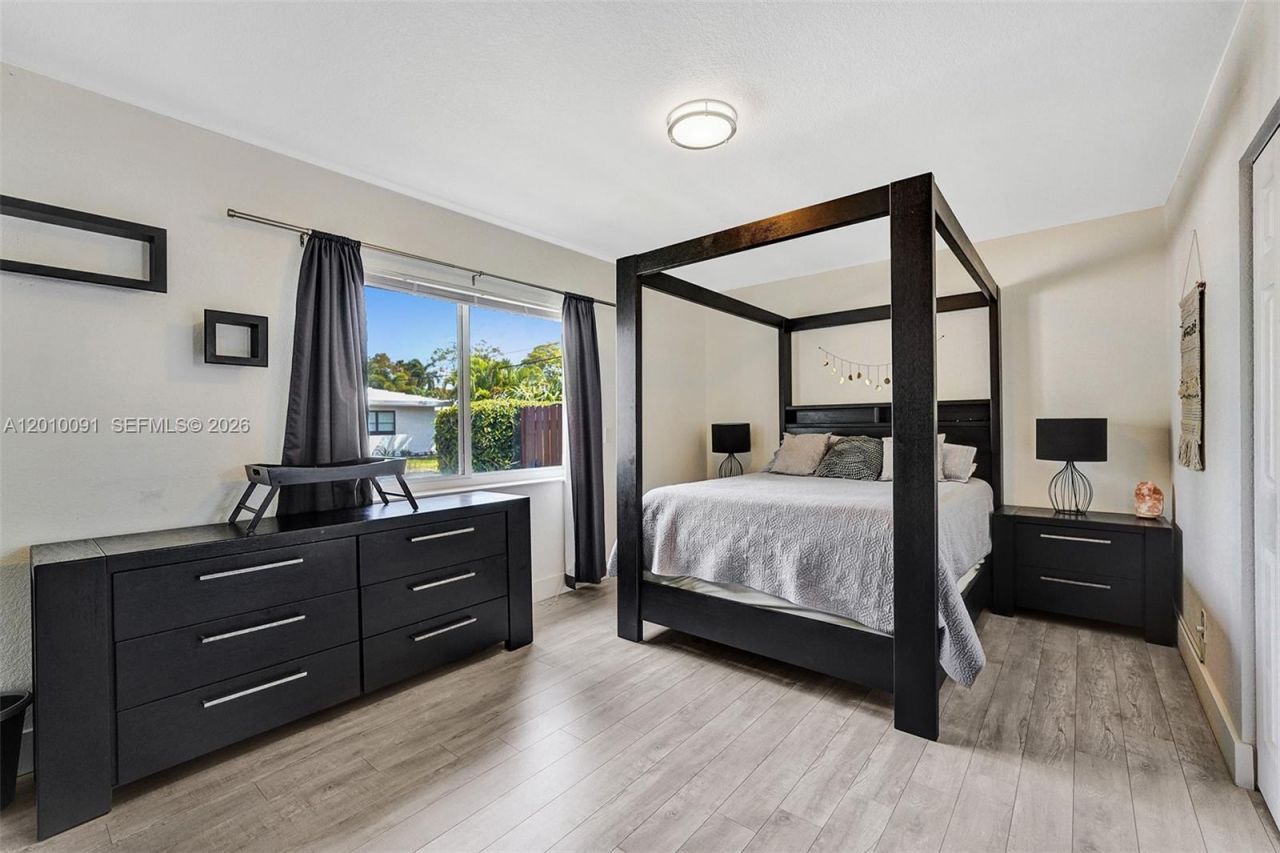 1146 NE 17th Ter, Unit 1146, Fort Lauderdale, FL 33304 Photo