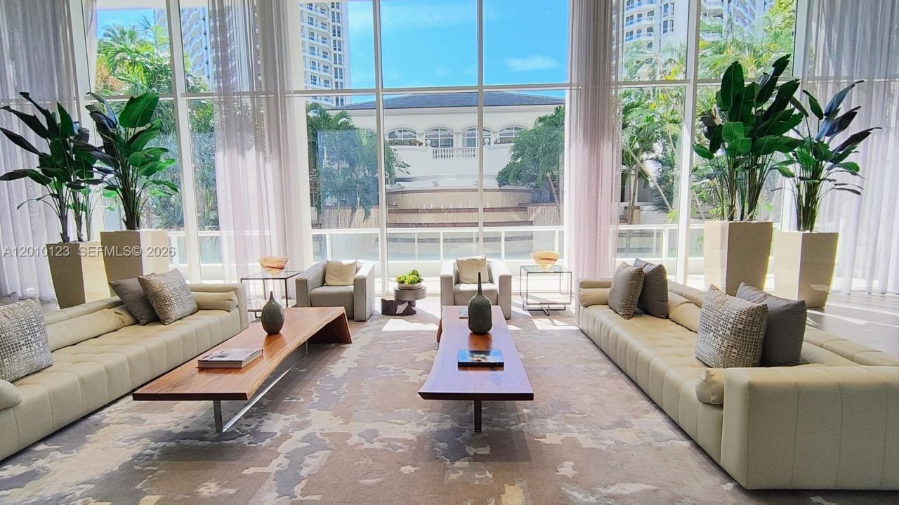 21150 Point Pl , Unit 1202, Aventura, FL 33180 Photo