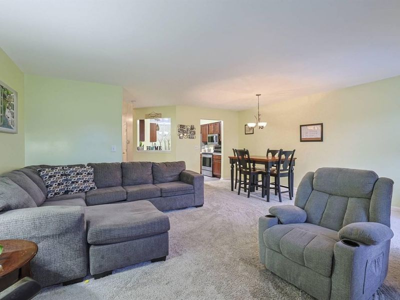 504 Fieldgate Drive, Florence, KY 41042 Photo 7